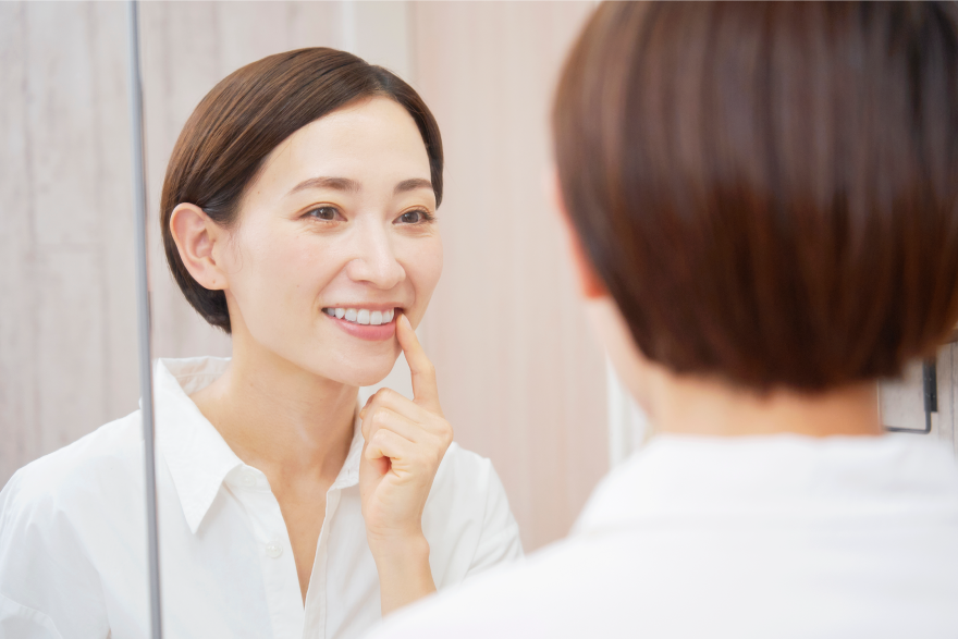 大人の矯正歯科は審美のほか噛み合わせやバランスの調整